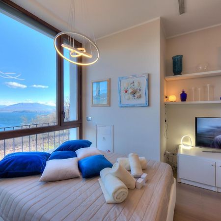 Suite On The Lake - Happy Rentals Meina Exterior photo